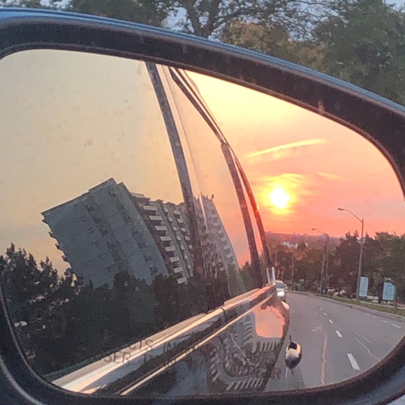 Meet your Posher, Aya - Picture 1 of 1